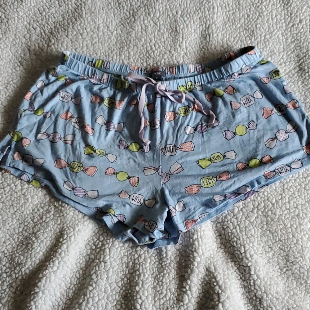 NWOT - aerie Candy Shorts
